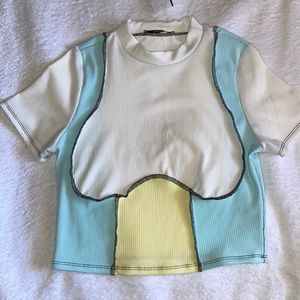 Color block crop top 🍭